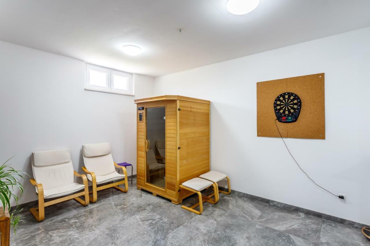 Luxury Villa Nadalina-Dicmo Dugopolje Esterno foto